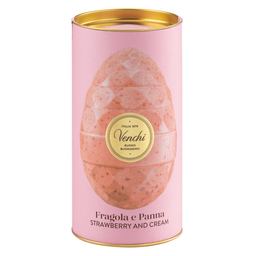 Œuf de Pâques à la fraise et à la crème