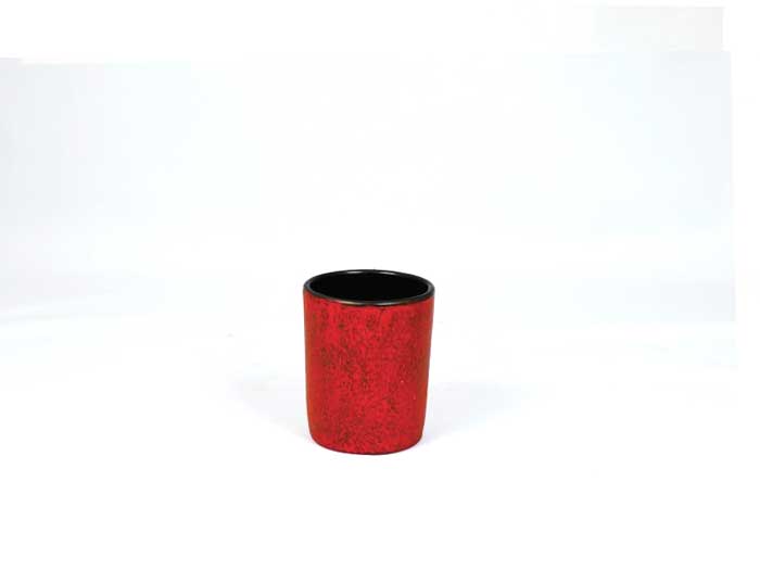 Tasse en fonte rouge