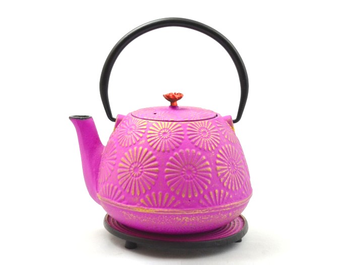 Gierijzeren theepot Hani roze (1,0 l)